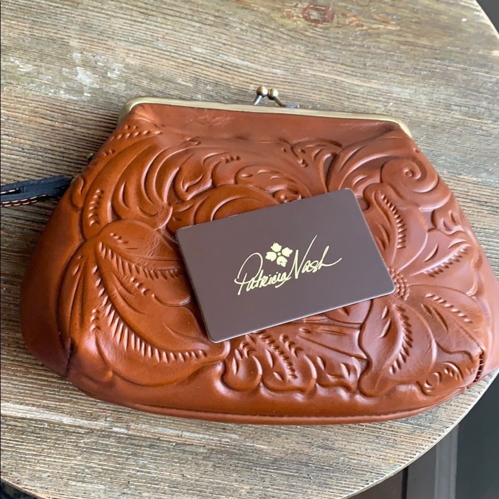 Patricia Nash small clutch